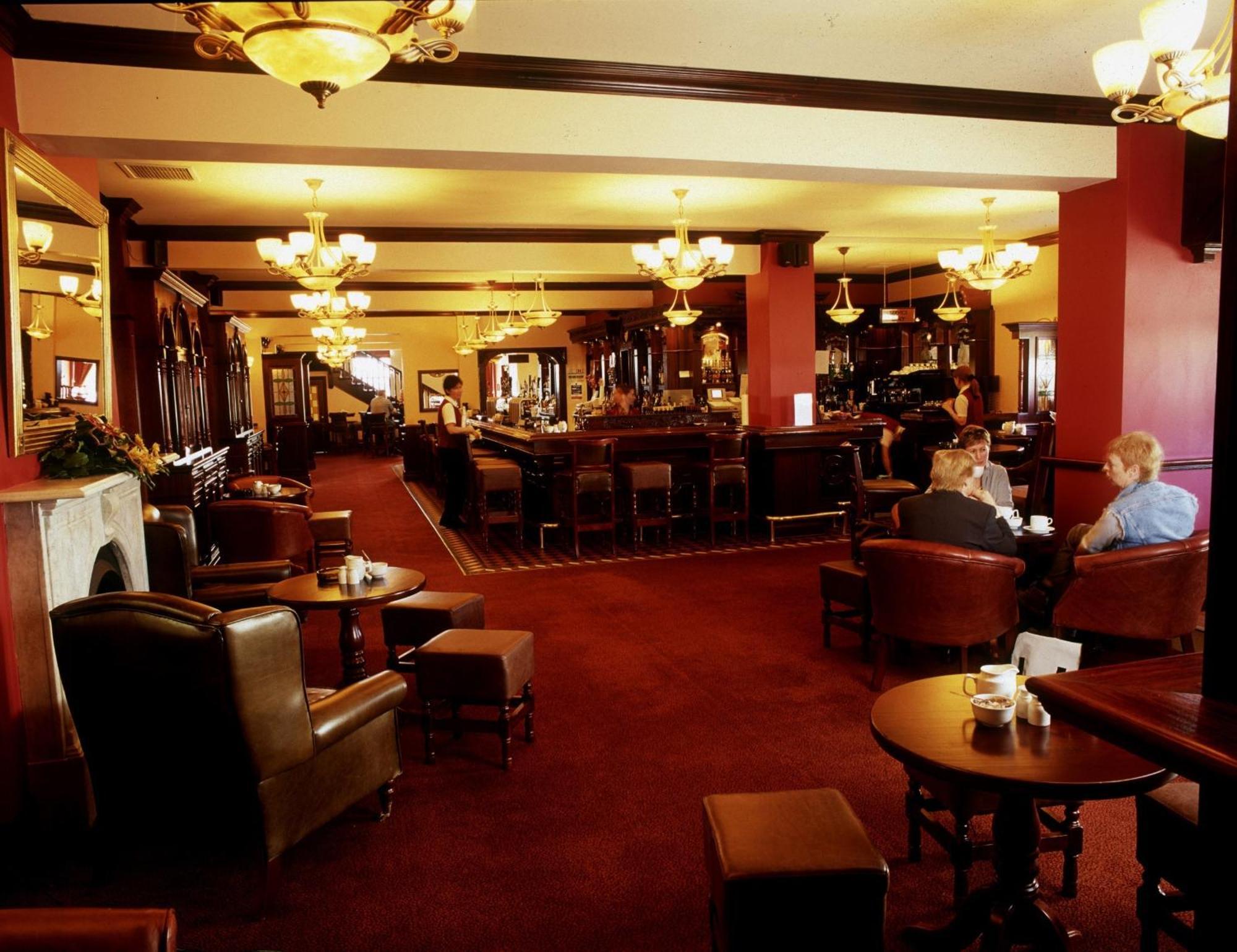 Ashbourne House Hotel 외부 사진